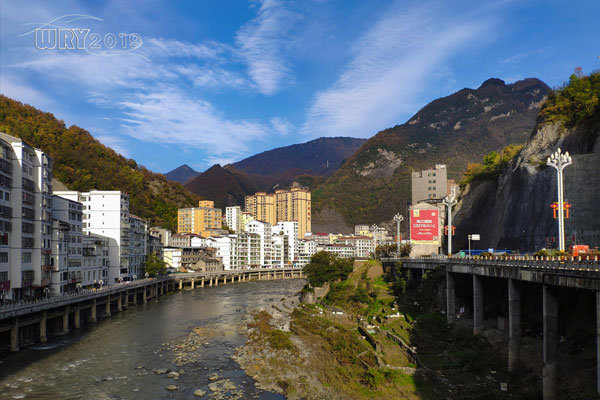 大巴山最后的秘境:镇坪化龙山·飞渡峡的迷人秋色